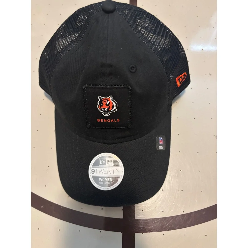 New Era 9TWENTY Cincinnati Bengals Womens Trucker Hat Black Adjustable NFL Cap